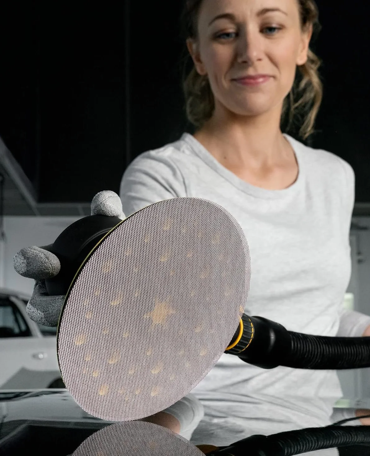 Mirka Abranet siatka ścierna Ø 150 mm rzep/ziarnistość P240 / 50 szt. / do szlifowania drewna, szpachli, lakierów, plastiku / 5424105025